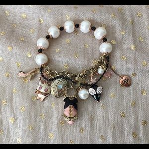 Betsey Johnson Stretch Charm Bracelet